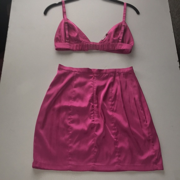 Mistress Rocks 'SMITTEN'Pink Satin Two Piece Set - Picture 9 of 12